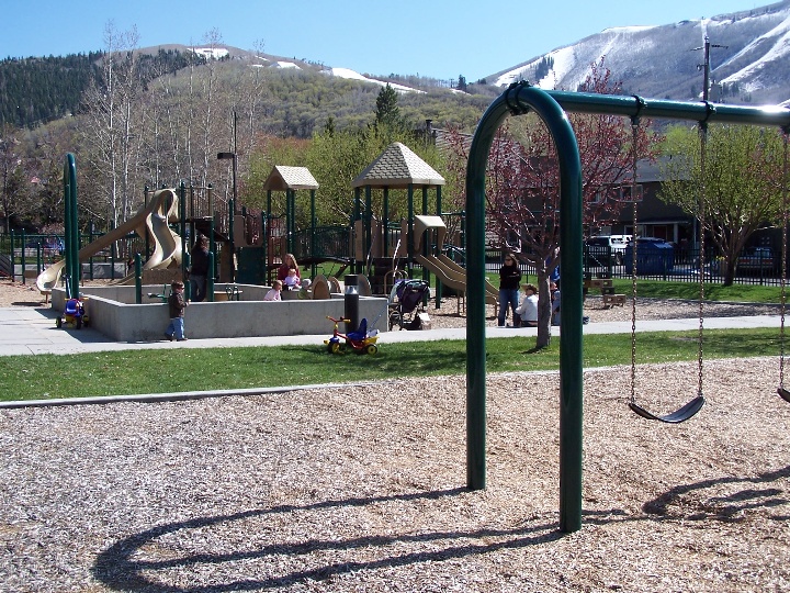 Downtown Alliance - Salt Lake City, Utah - City Creek Canyon: Downtown's  Year Round Playground