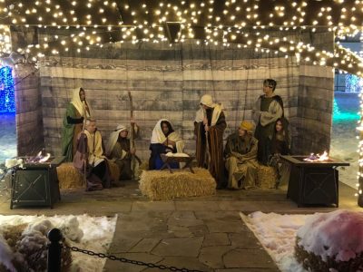 Live Nativity at University Place